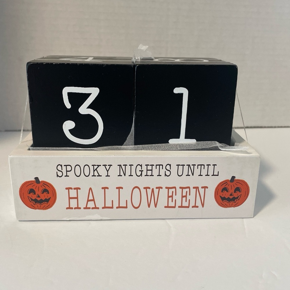 Wood Spooky Nights Halloween Calendar Countdown New